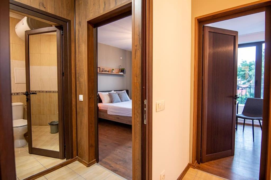 With Private Parking 2 * Sofia