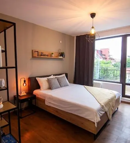 Apartment With Private Parking 2